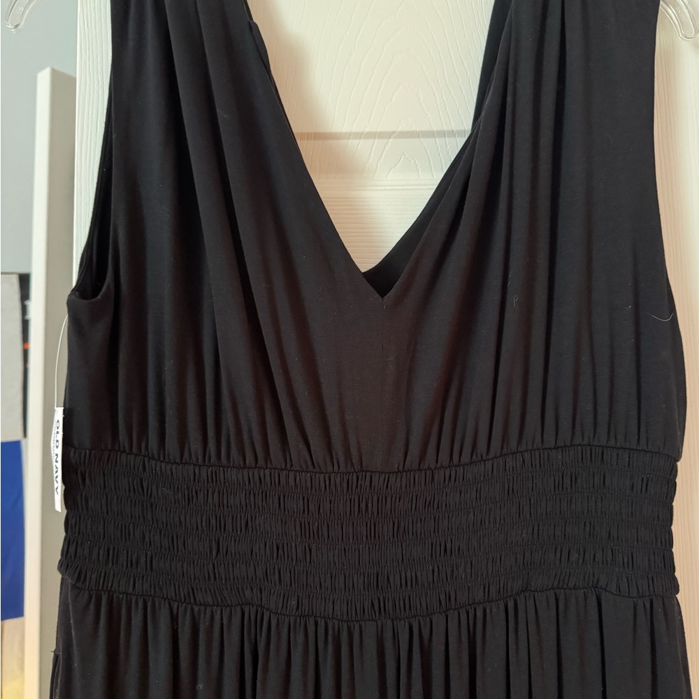 Black Sleeveless Jumper